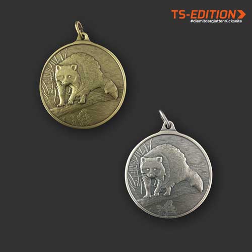Jagdmedaille „TS-EDITION“ – Motiv WASCHBÄR in 2 Farbvarianten